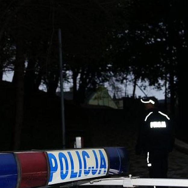 Policjanci uratowali dwie osoby przed śmiercią z wychłodzenia